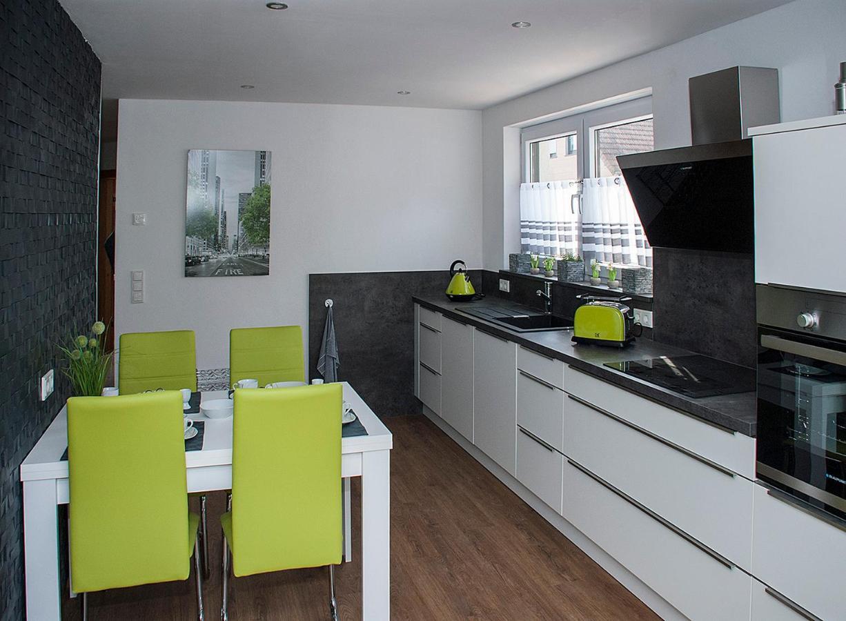 Hochwertige Und Moderne Ferienwohnung Huber Neuweiler  Buitenkant foto