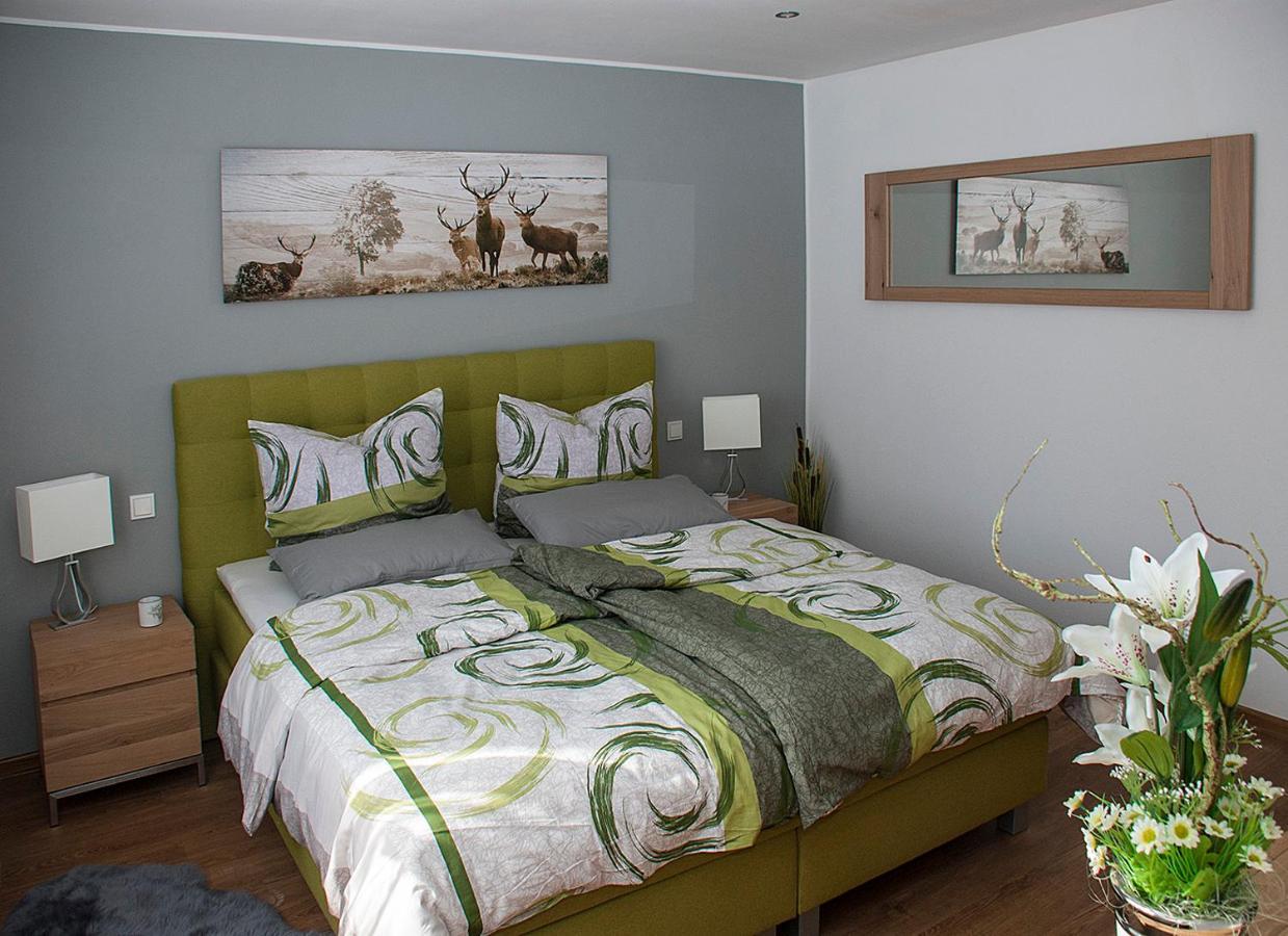 Hochwertige Und Moderne Ferienwohnung Huber Neuweiler  Buitenkant foto